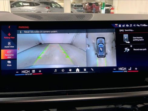 New 2026 BMW X5 xDrive50e w/ Executive Package image 19