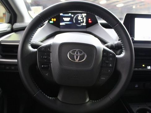 Used 2024 Toyota Prius LE image 17