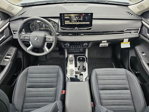 New 2026 Mitsubishi Outlander Trail Edition image 15
