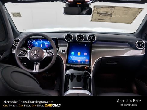 New 2026 Mercedes-Benz GLC 300 4MATIC image 11