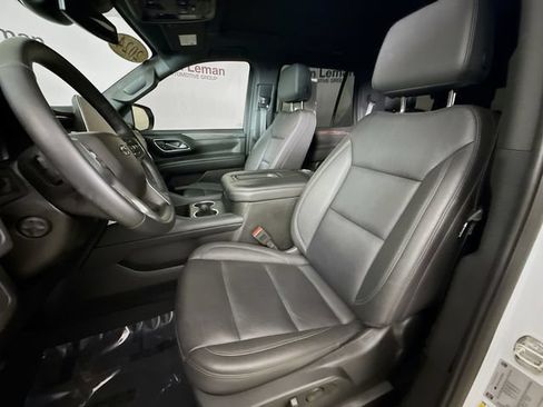 Used 2024 Chevrolet Tahoe Z71 w/ Luxury Package AWD/4WD image 24