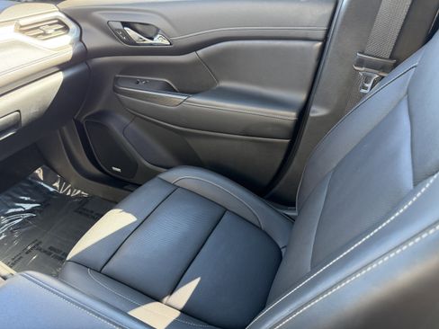 Used 2020 GMC Acadia SLT w/ Premium Package image 15