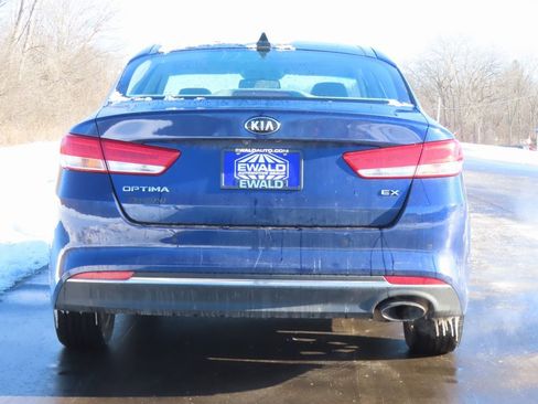 Certified 2016 Kia Optima EX w/ Premium Package image 8