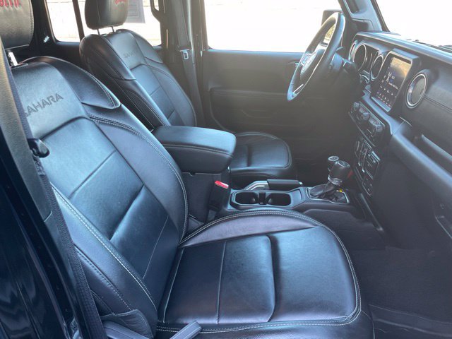 Used 2022 Jeep Wrangler Unlimited Sahara w/ Cold Weather Group AWD/4WD image 49