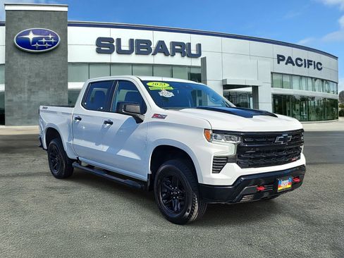 Used 2023 Chevrolet Silverado 1500 LT Trail Boss w/ Protection Package AWD/4WD image 1
