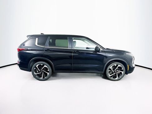 Used 2024 Mitsubishi Outlander SE AWD/4WD image 10