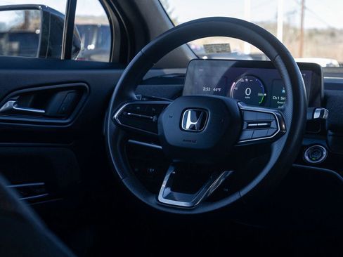 Used 2024 Honda Prologue EX image 22
