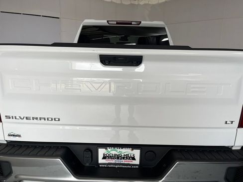 Used 2023 Chevrolet Silverado 1500 LT AWD/4WD image 45