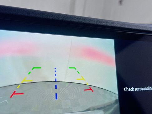 Used 2025 Nissan Frontier SV w/ SV Convenience Package image 22