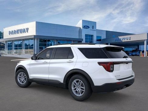 New 2026 Ford Explorer Active image 4