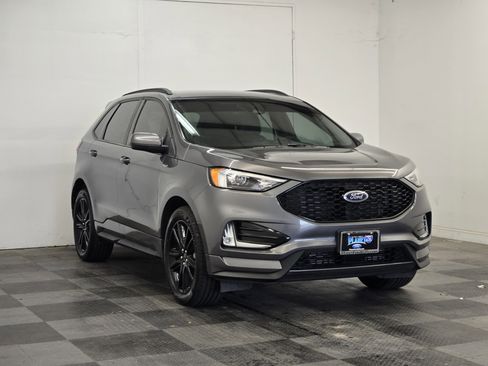 Certified 2023 Ford Edge ST-Line AWD/4WD image 2