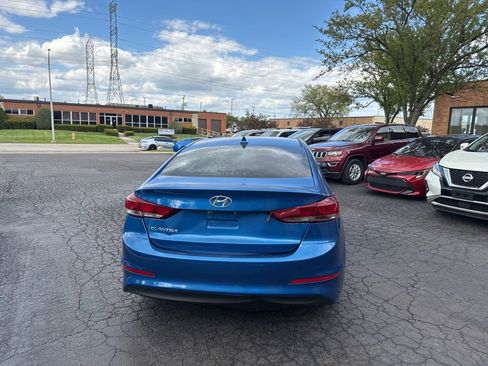 Used 2018 Hyundai Elantra SEL FWD image 5