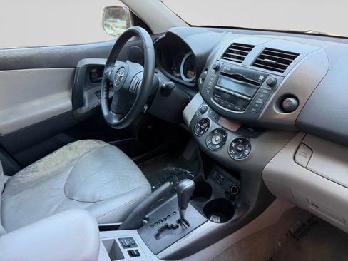 Used 2009 Toyota RAV4 Limited w/ Limited Extra Value Pkg FWD image 35