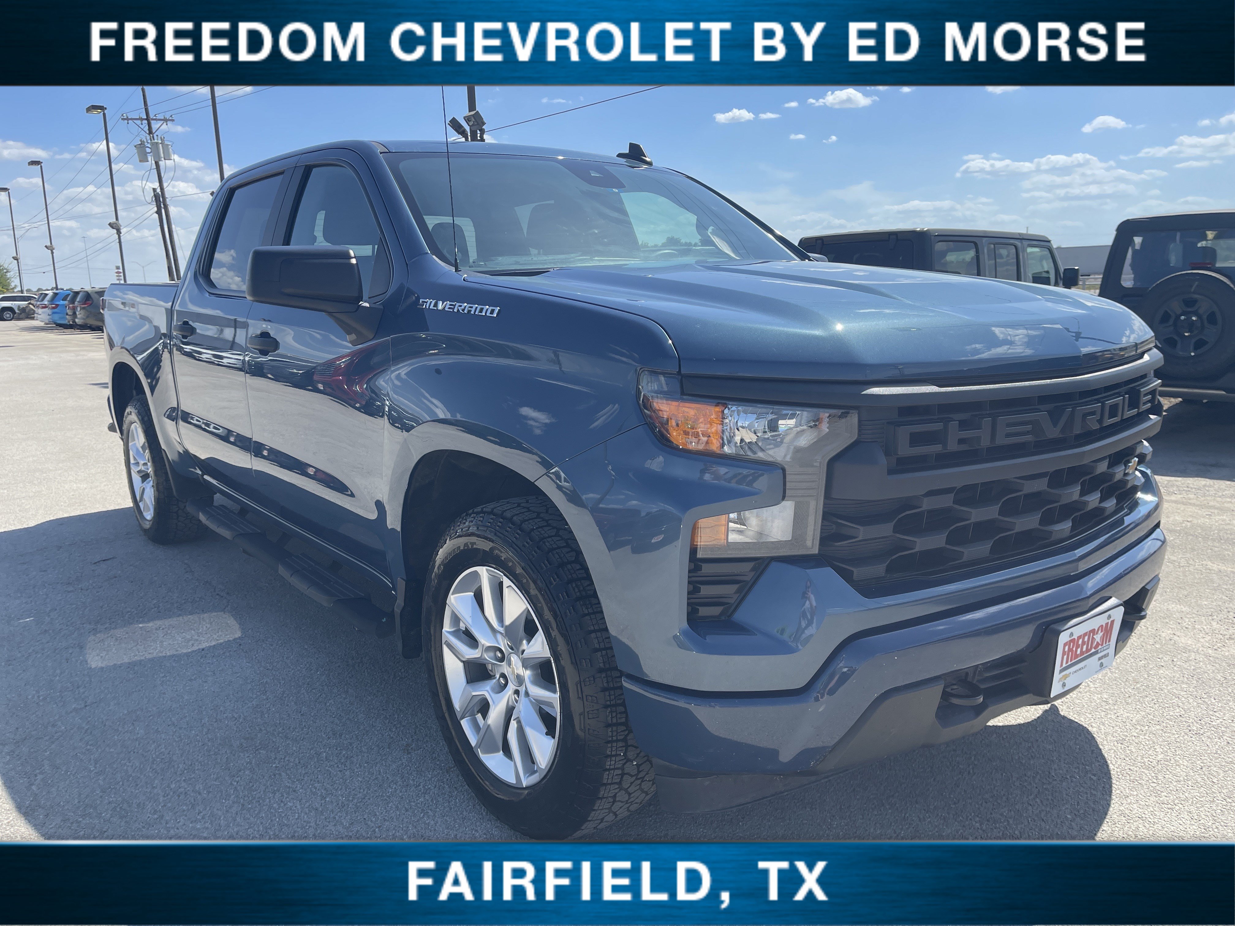 Used 2024 Chevrolet Silverado 1500 Custom RWD image 1