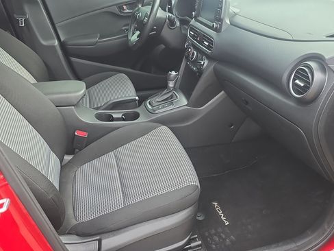 Used 2021 Hyundai Kona SEL FWD image 13
