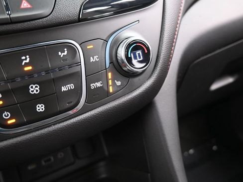 Used 2024 Chevrolet Equinox RS FWD image 26