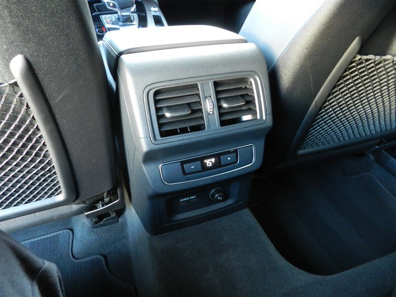 Used 2023 Audi Q5 2.0T Premium Plus w/ Premium Plus Package AWD/4WD image 30