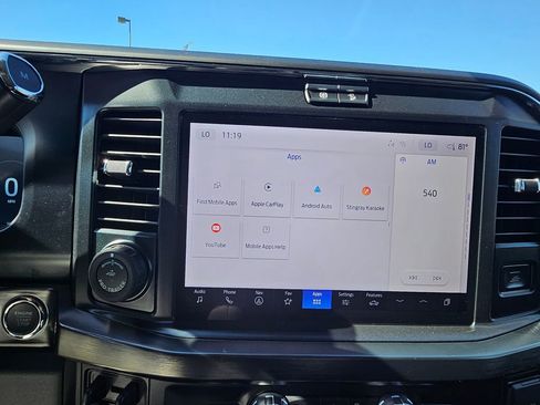 New 2026 Ford F250 Lariat w/ Black Appearance Package image 40