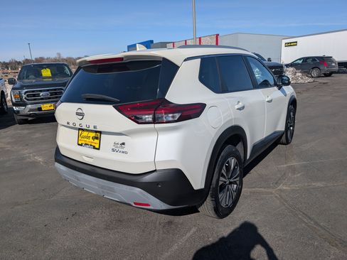 Used 2023 Nissan Altima 2.5 SV image 8