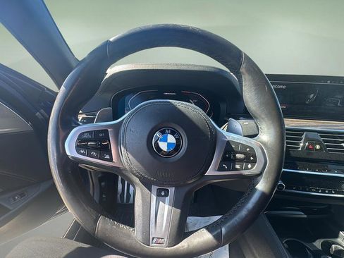 Used 2020 BMW M550i xDrive image 16