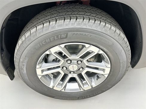 New 2026 GMC Terrain Elevation image 32