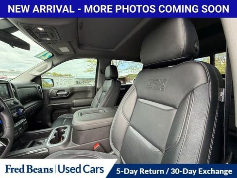 Used 2021 Chevrolet Silverado 1500 RST w/ Convenience Package II AWD/4WD image 17