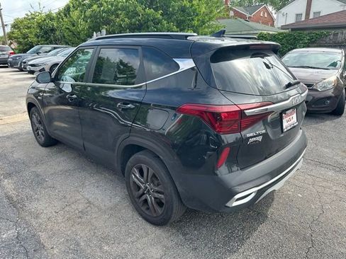 Used 2023 Kia Seltos S AWD/4WD image 6