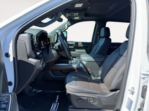 Used 2024 Chevrolet Silverado 3500 High Country w/ High Country Premium Package image 10