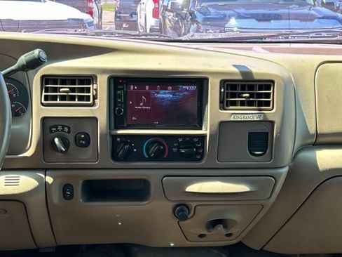Used 2004 Ford F250 King Ranch AWD/4WD image 42