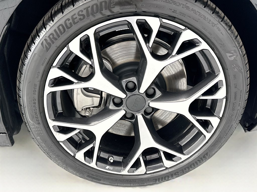 Used 2026 Audi A6 Premium Plus AWD/4WD image 31