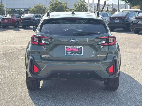 Used 2024 Subaru Crosstrek 2.5i Limited w/ Crosstrek Mirror Package AWD/4WD image 4