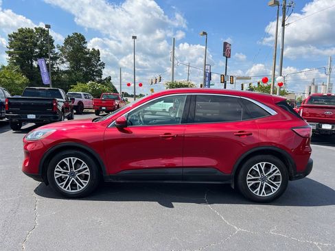 Certified 2022 Ford Escape SEL w/ Technology Package FWD image 4