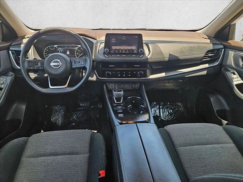 Used 2022 Nissan Rogue S FWD image 17