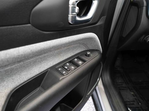 Used 2022 Jeep Compass Latitude image 7