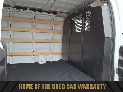 Used 2024 Chevrolet Express 2500 w/ Driver Convenience Package image 29
