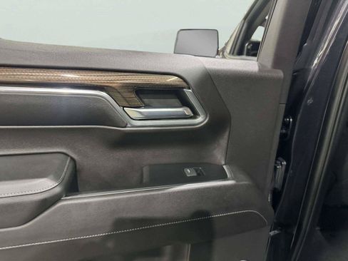 Used 2023 Chevrolet Silverado 1500 LT AWD/4WD image 30