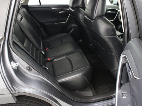 Used 2023 Toyota RAV4 XLE Premium FWD image 35