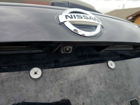 Used 2017 Nissan Juke SV image 36