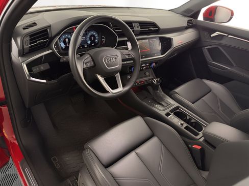 Certified 2024 Audi Q3 2.0T Premium Plus AWD/4WD image 4