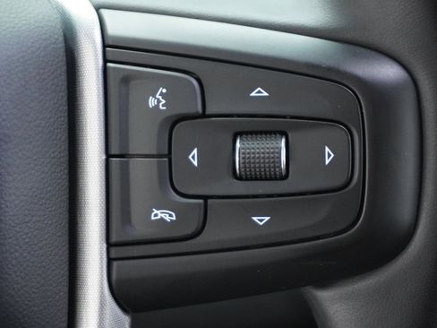 Used 2024 GMC Sierra 1500 SLT image 20