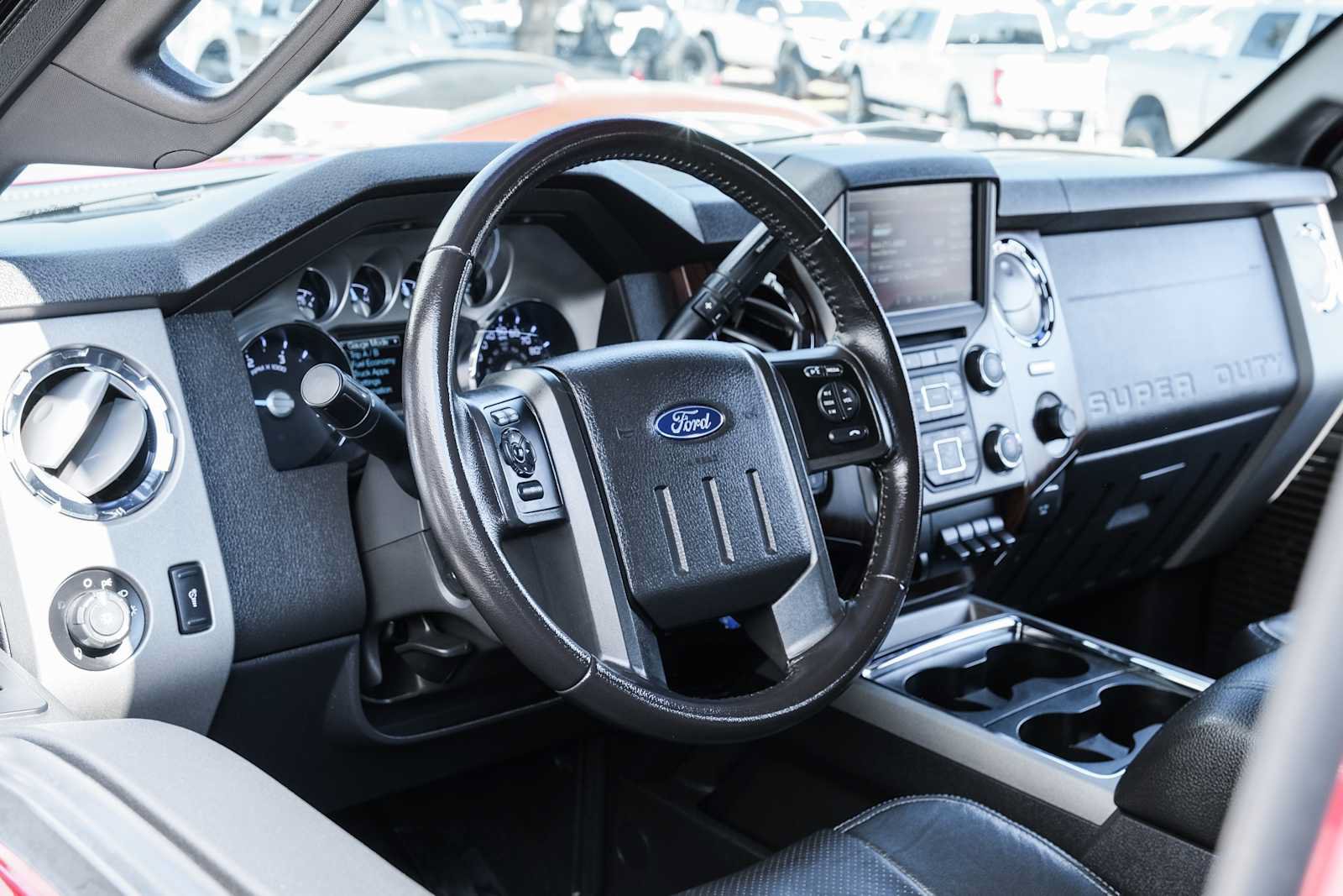 Used 2016 Ford F250 Lariat w/ Lariat Ultimate Package AWD/4WD image 24