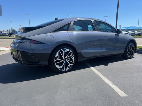 Used 2024 Hyundai Ioniq 6 SEL RWD image 16