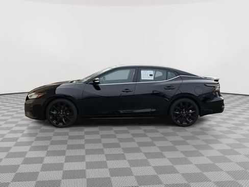 Used 2023 Nissan Maxima SR w/ Sport Mat Group FWD image 6