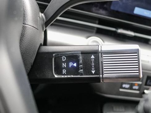 Certified 2024 Hyundai Kona SEL FWD image 29