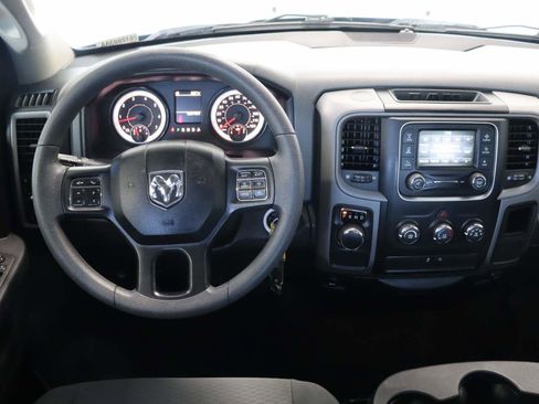 Used 2018 RAM 1500 Express w/ Express Value Package RWD image 12