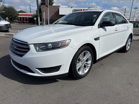 Used 2019 Ford Taurus SE FWD image 2