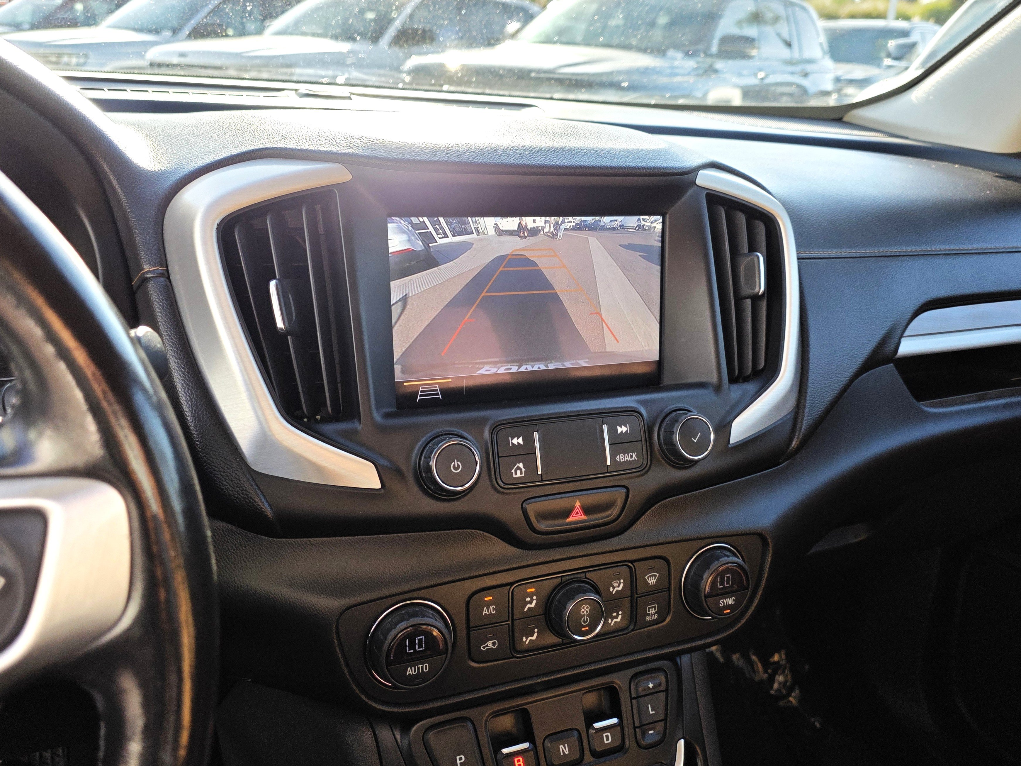 Used 2021 GMC Terrain SLT AWD/4WD image 17