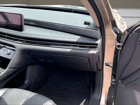 Used 2023 INFINITI QX60 Luxe w/ Performance Audio Package AWD/4WD image 17
