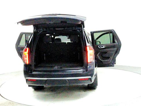 Used 2023 Chevrolet Tahoe LT image 11