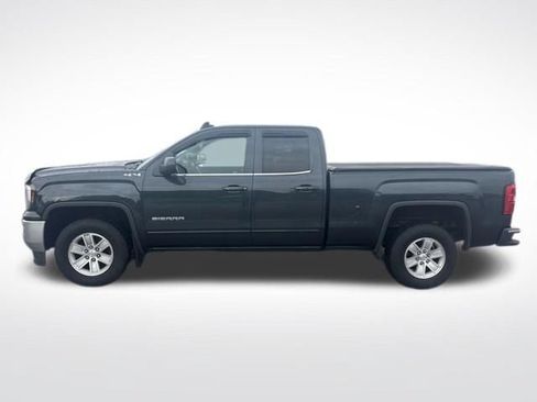 Used 2018 GMC Sierra 1500 SLE w/ SLE Value Package AWD/4WD image 2